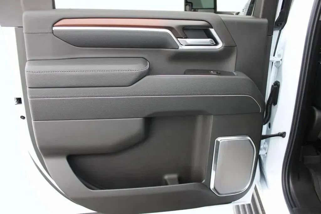 New 2026 GMC Sierra 3500 Denali image 26