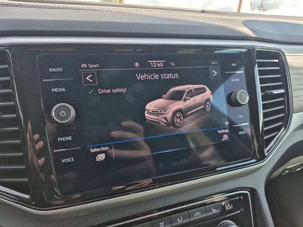Used 2023 Volkswagen Atlas SE AWD/4WD image 22