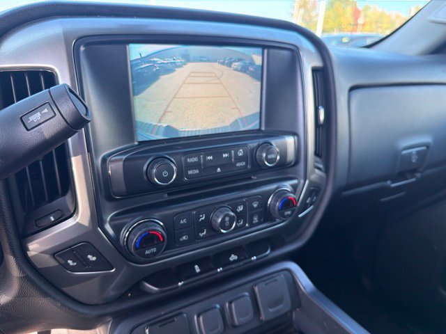 Used 2018 Chevrolet Silverado 1500 LT w/ All Star Edition AWD/4WD image 18