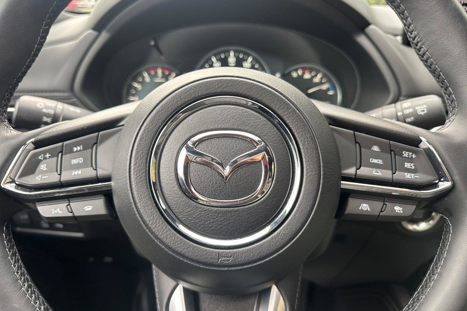 Certified 2025 MAZDA CX-5 Signature image 25