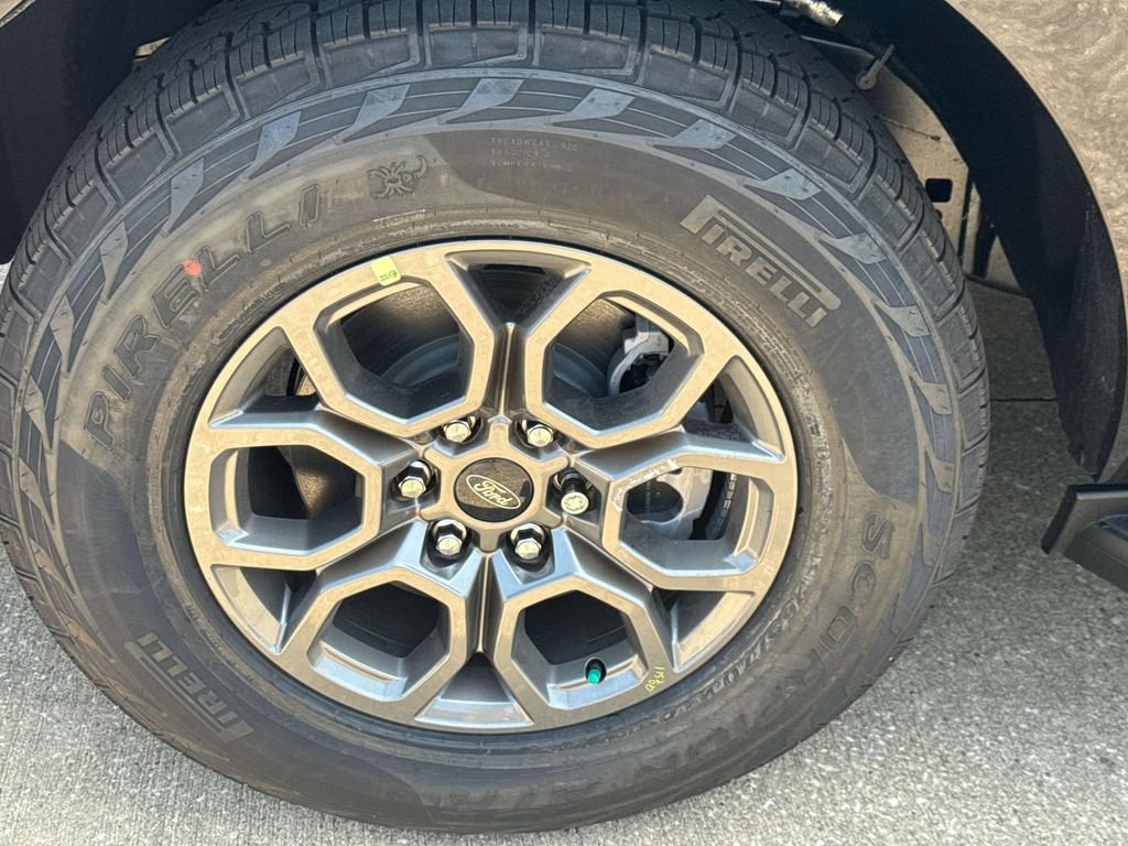 New 2026 Ford Expedition Active RWD image 3
