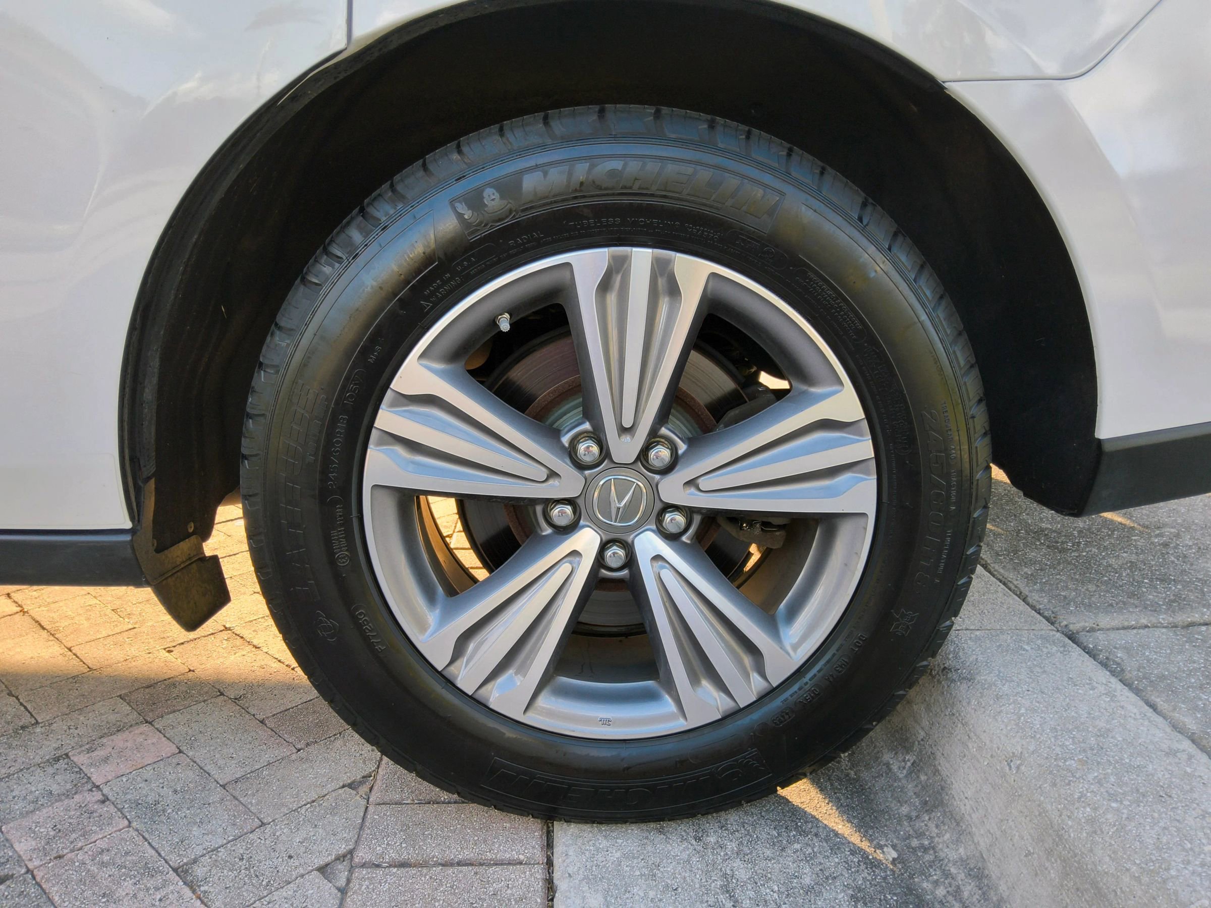 Used 2020 Acura MDX SH-AWD image 48