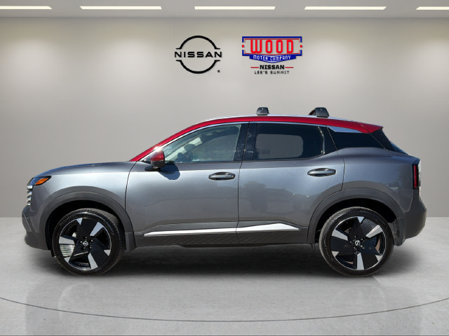 Used 2025 Nissan Kicks SR w/ Illumination Package FWD image 5