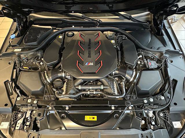 Used 2025 BMW M5 w/ Carbon Package image 13