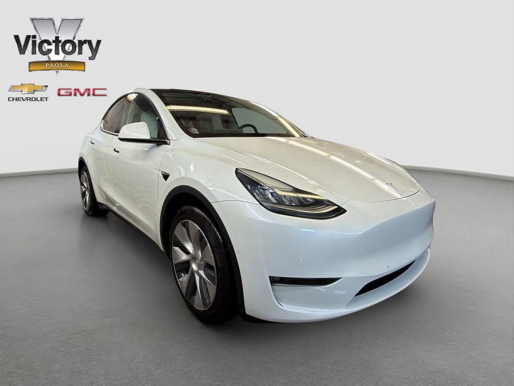 Used 2022 Tesla Model Y Long Range AWD/4WD image 7