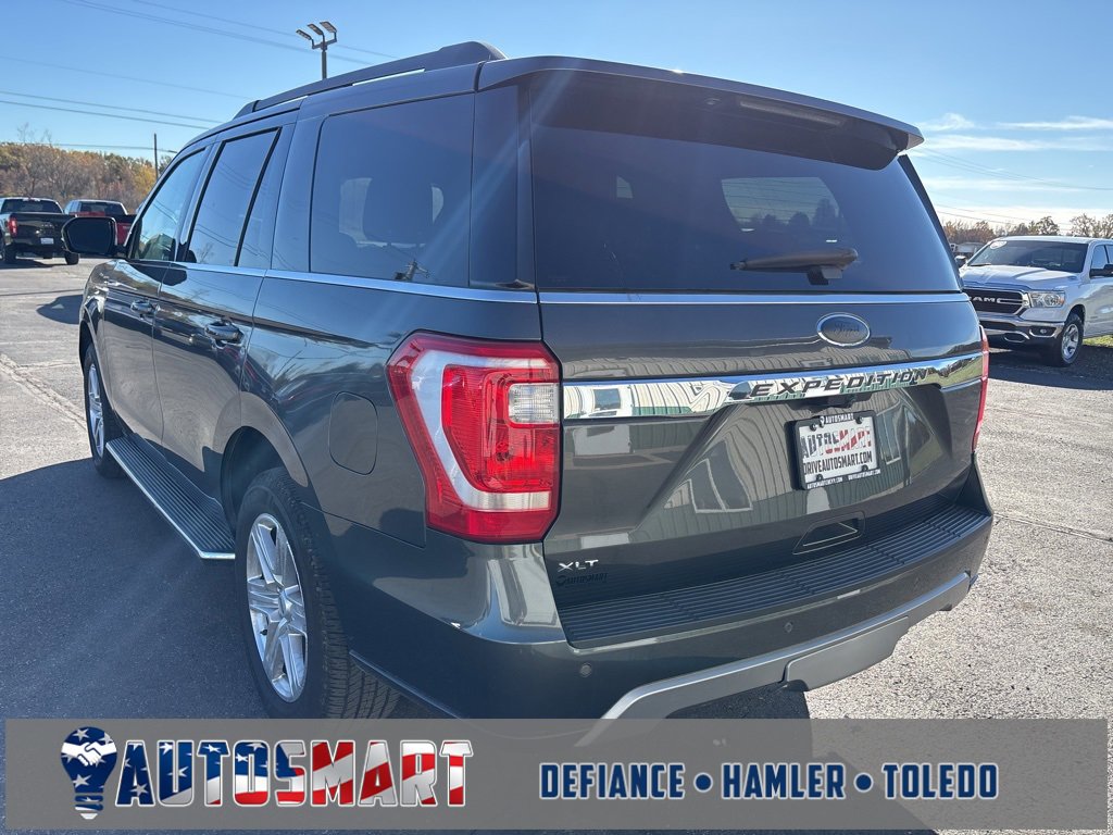 Used 2019 Ford Expedition XLT w/ Equipment Group 202A image 3