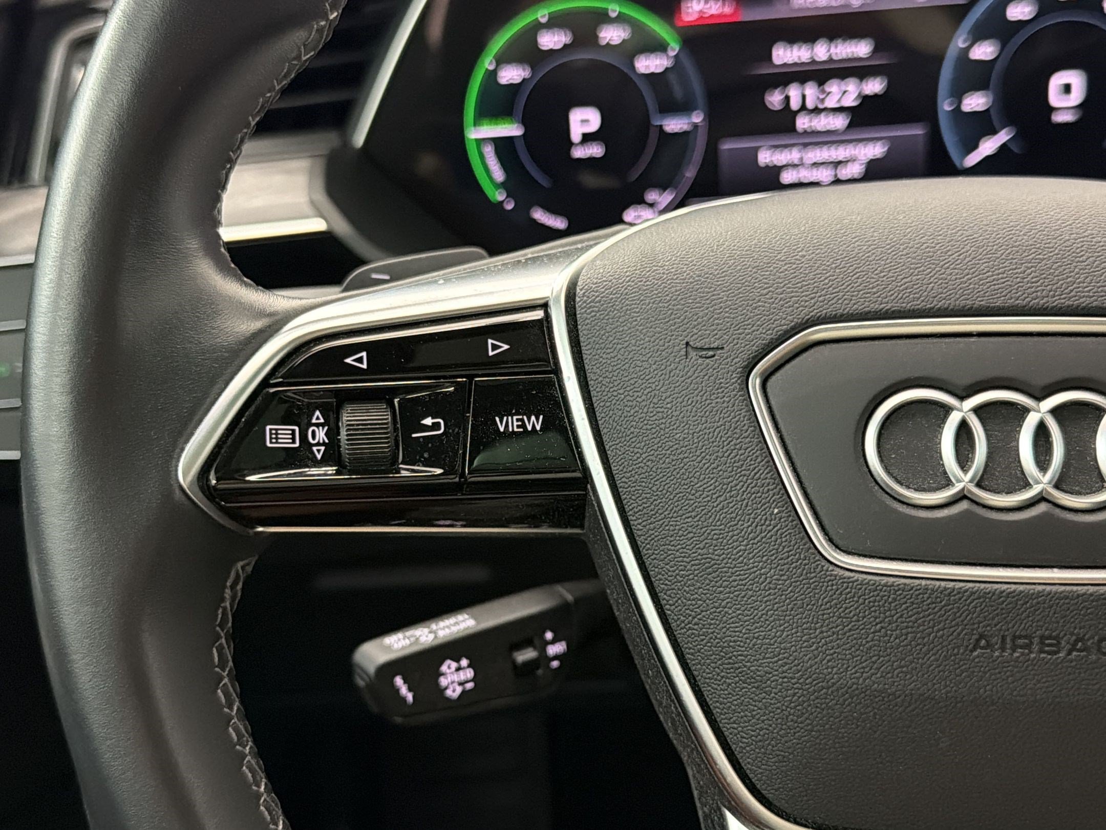 Certified 2024 Audi Q8 e-tron Premium Plus w/ Premium Plus Package AWD/4WD image 16