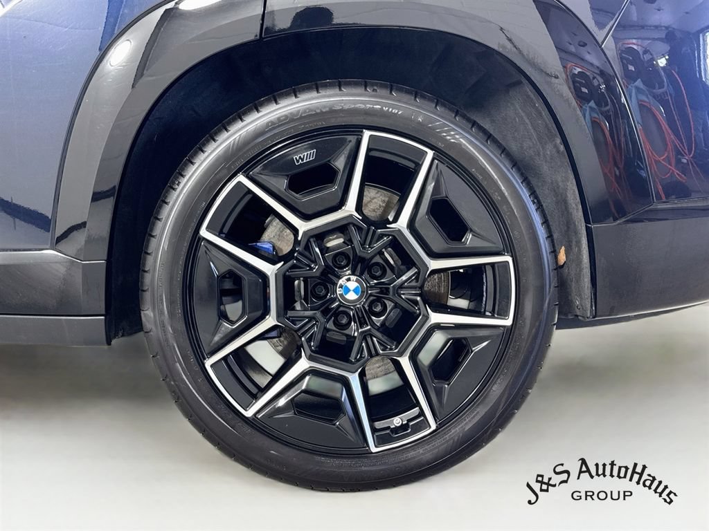 Used 2023 BMW XM AWD/4WD image 39