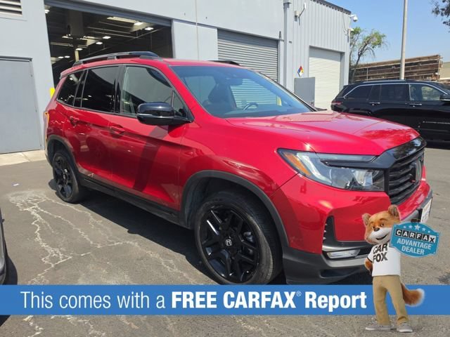 Used 2024 Honda Passport Black Edition image 2