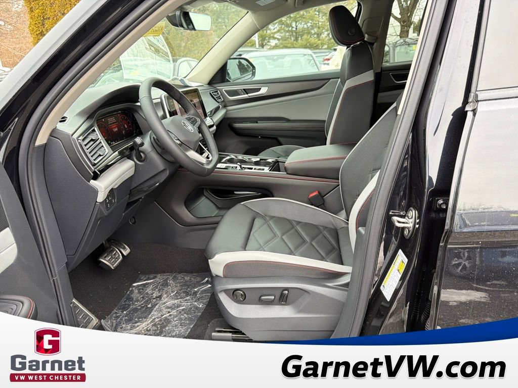New 2026 Volkswagen Atlas Peak Edition AWD/4WD image 9
