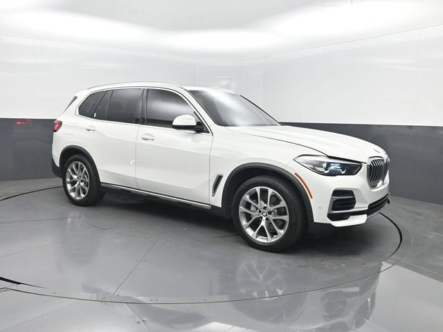 Used 2023 BMW X5 xDrive40i w/ Premium Package AWD/4WD image 38