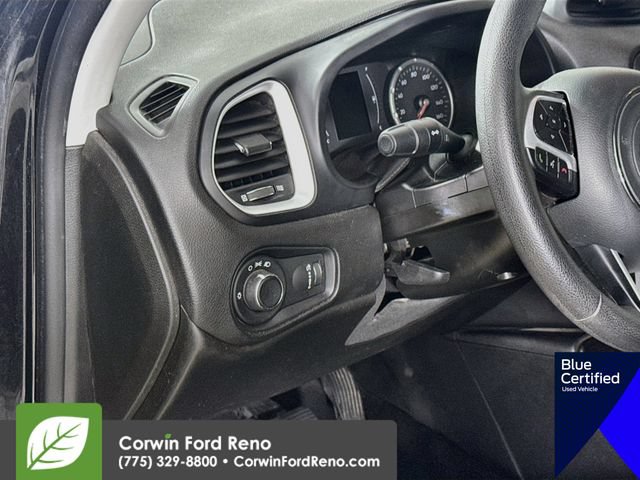Used 2019 Jeep Renegade Sport AWD/4WD image 13