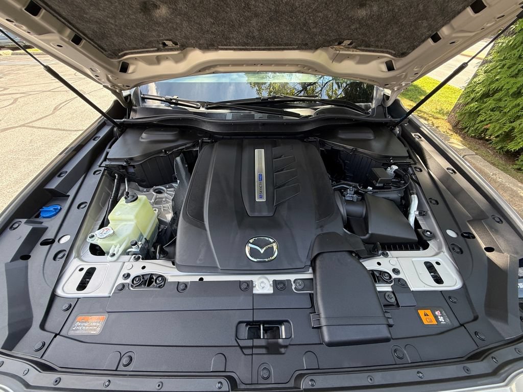 Used 2024 MAZDA CX-90 Plug-In Hybrid w/ Preferred AWD/4WD image 28