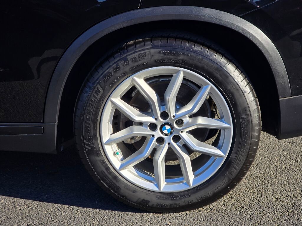 Used 2019 BMW X5 xDrive40i w/ Convenience Package image 11