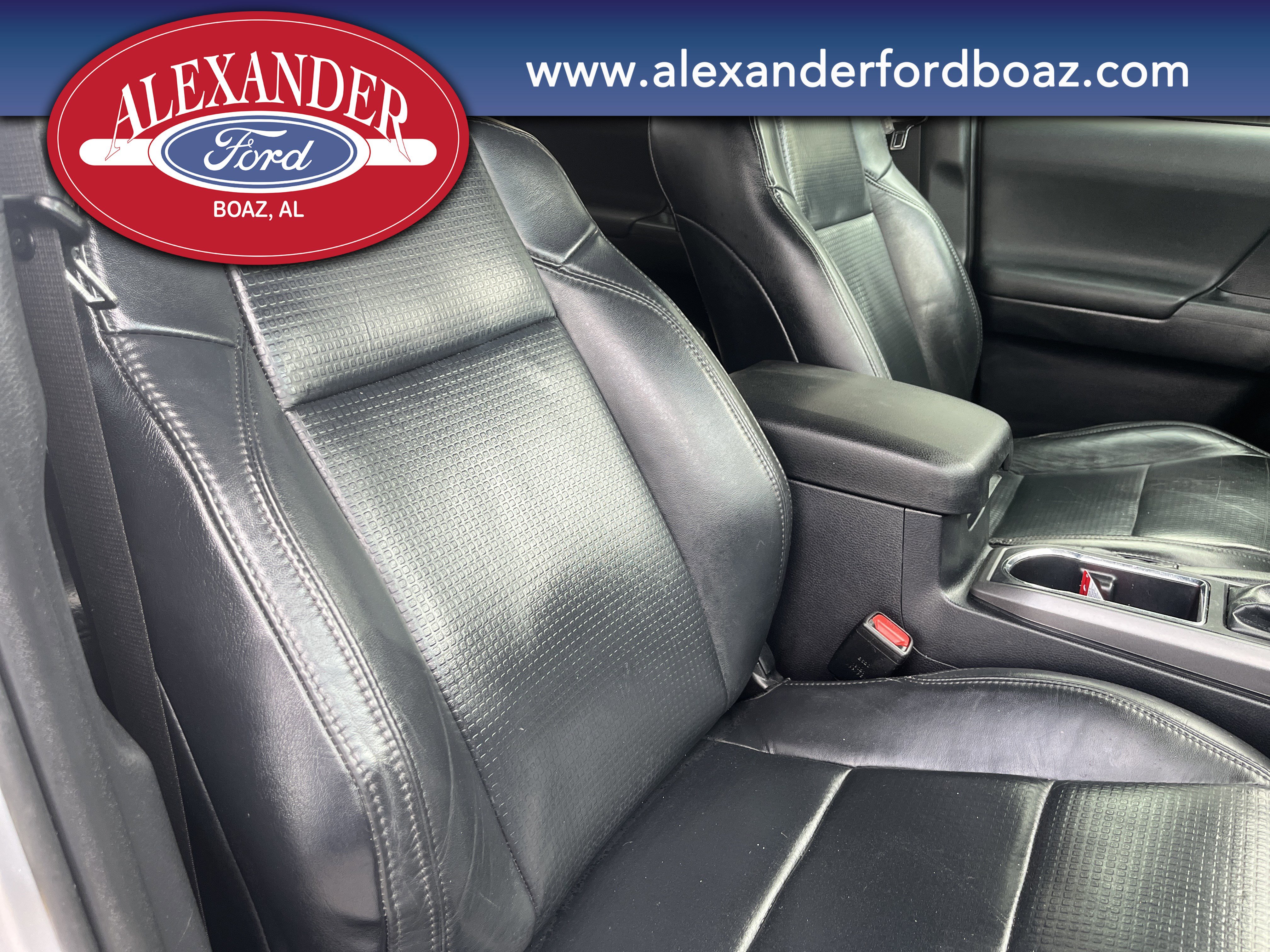 Used 2019 Toyota Tacoma TRD Sport image 18