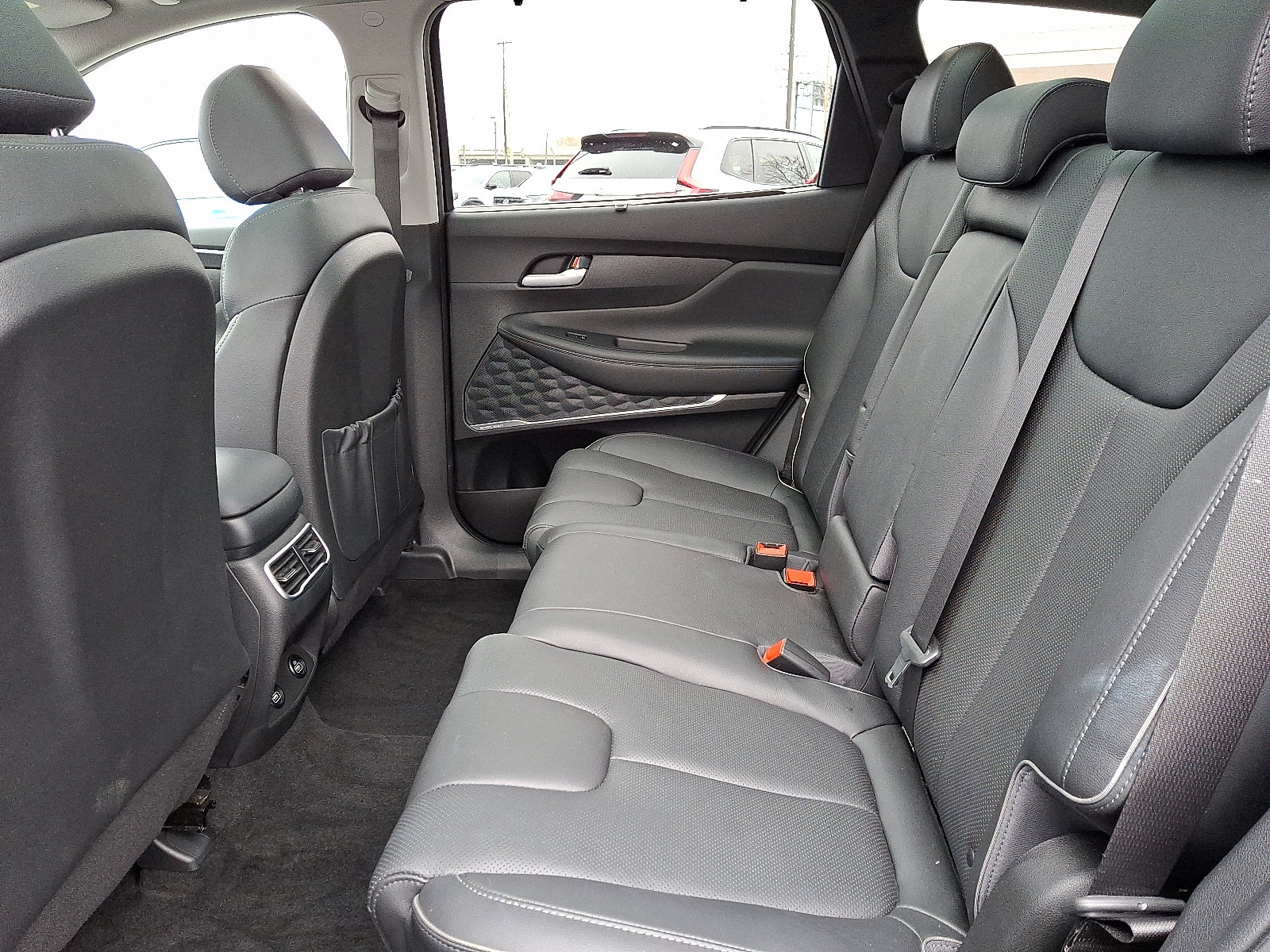 Used 2022 Hyundai Santa Fe SEL w/ Convenience + Premium Package image 10