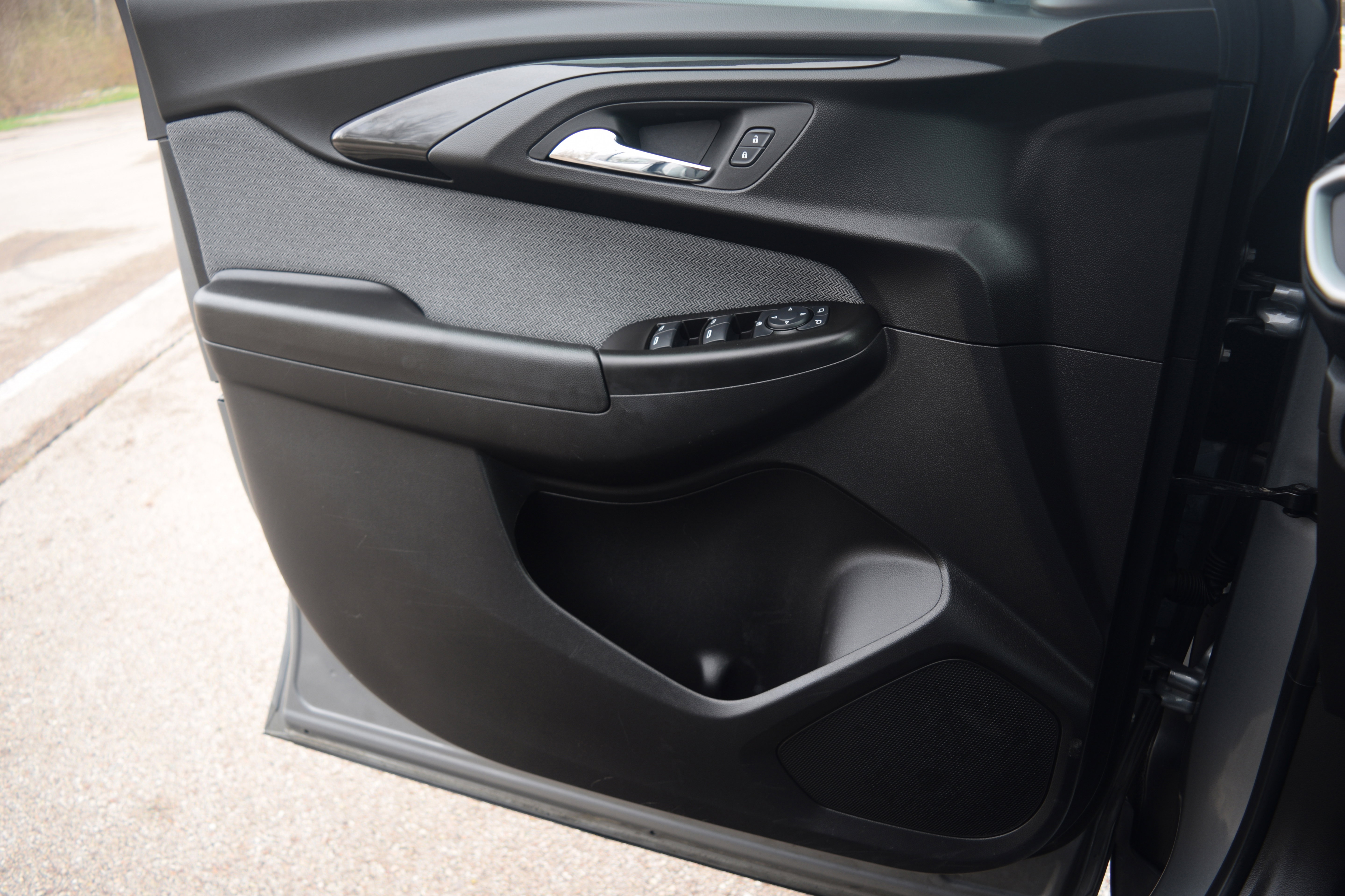 Used 2023 Chevrolet TrailBlazer LS image 18