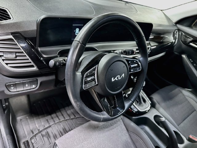 Certified 2025 Kia Seltos S AWD/4WD image 16