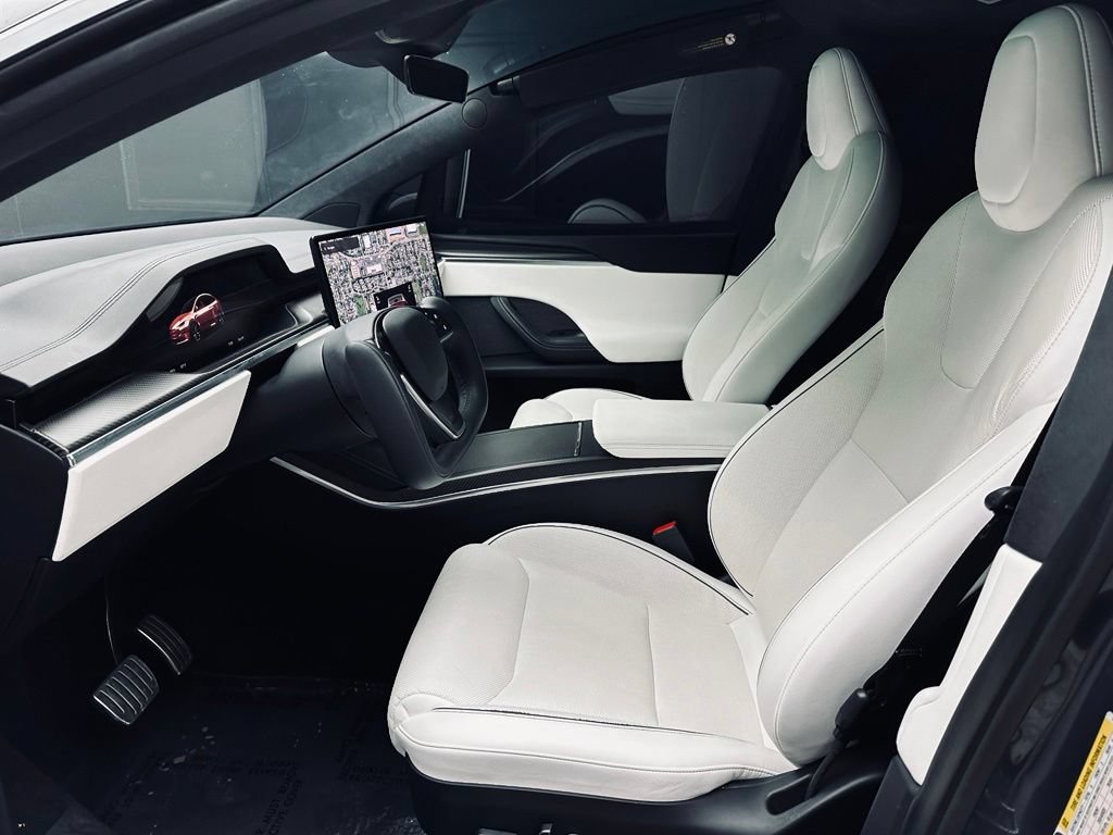 Used 2022 Tesla Model X Plaid AWD/4WD image 16