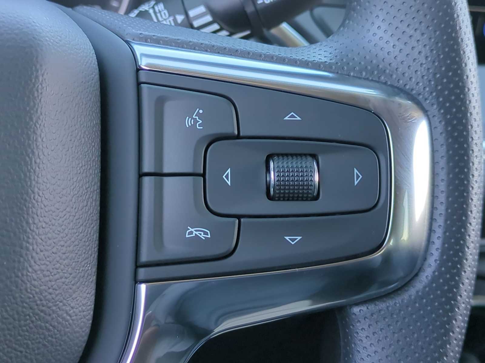 New 2026 Chevrolet Blazer LT FWD image 16