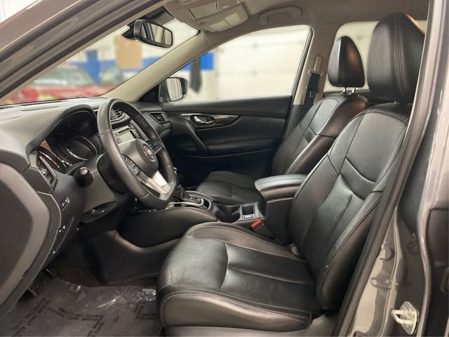 Used 2019 Nissan Rogue SL image 10