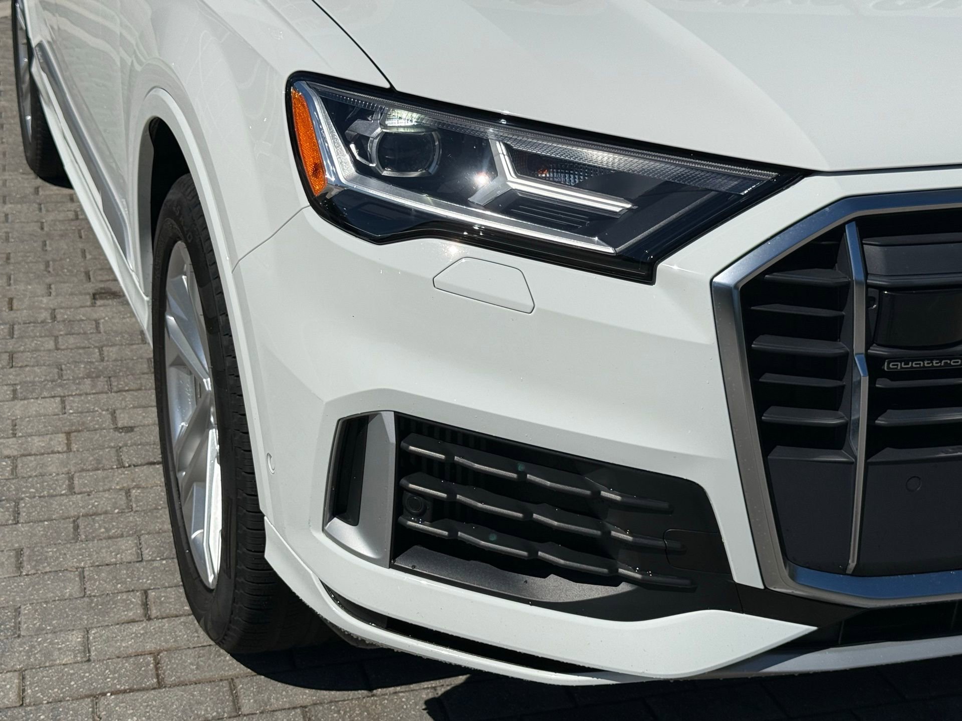 Used 2023 Audi Q7 3.0T Premium Plus AWD/4WD image 21