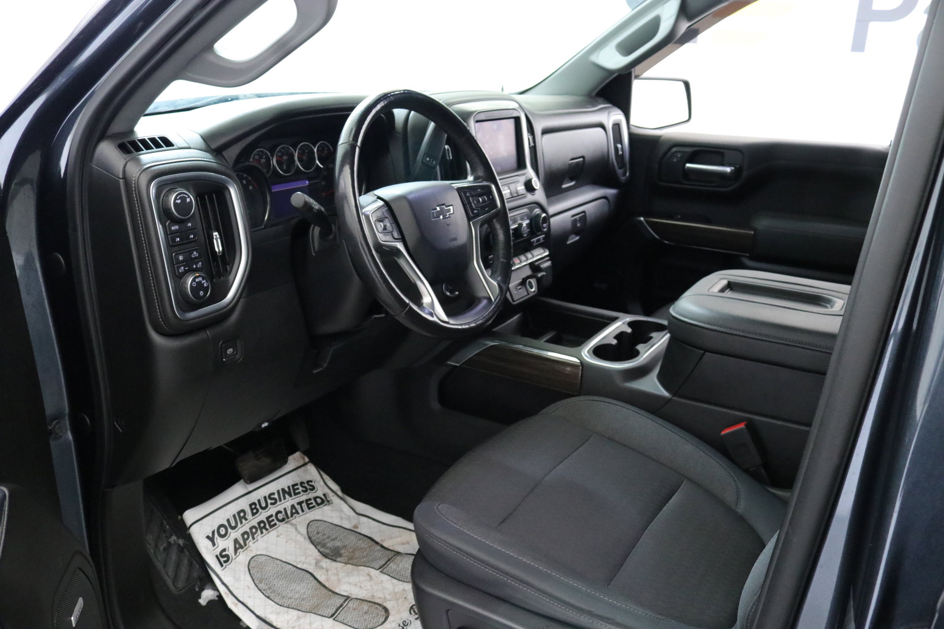 Used 2019 Chevrolet Silverado 1500 LT Trail Boss image 23