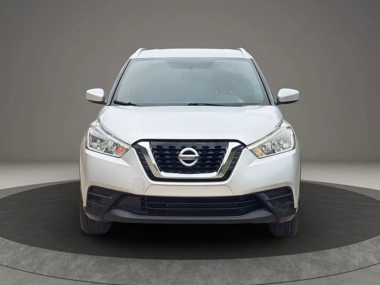 Used 2019 Nissan Kicks SV FWD image 8