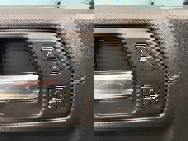 Used 2019 GMC Sierra 1500 SLT w/ SLT Premium Plus Package image 17