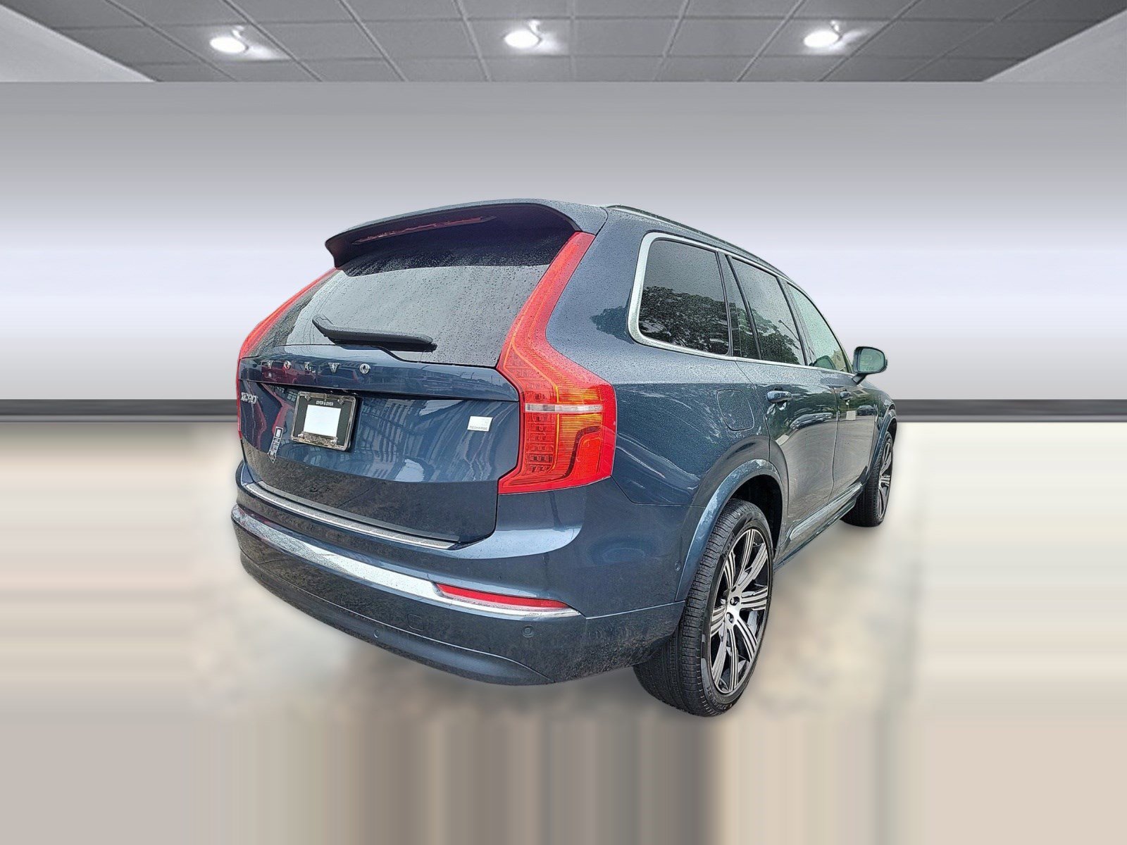 New 2024 Volvo XC90 T8 Ultimate w/ Protection Package Premier image 7
