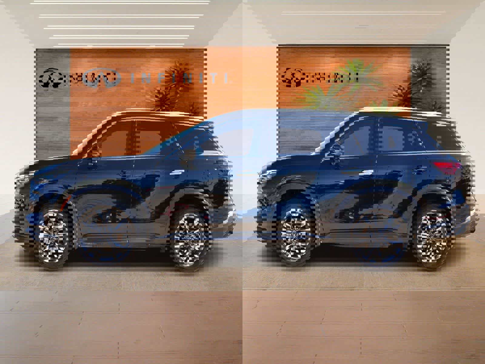 Certified 2023 INFINITI QX60 Luxe w/ Vision Package image 4