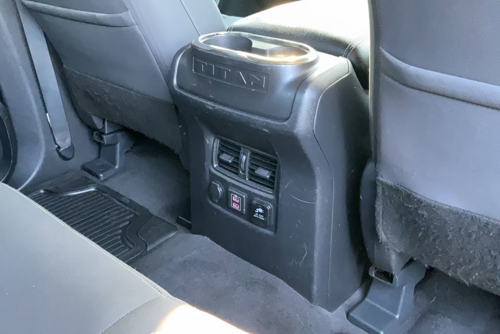 Used 2021 Nissan Titan SV w/ SV Convenience Package AWD/4WD image 22