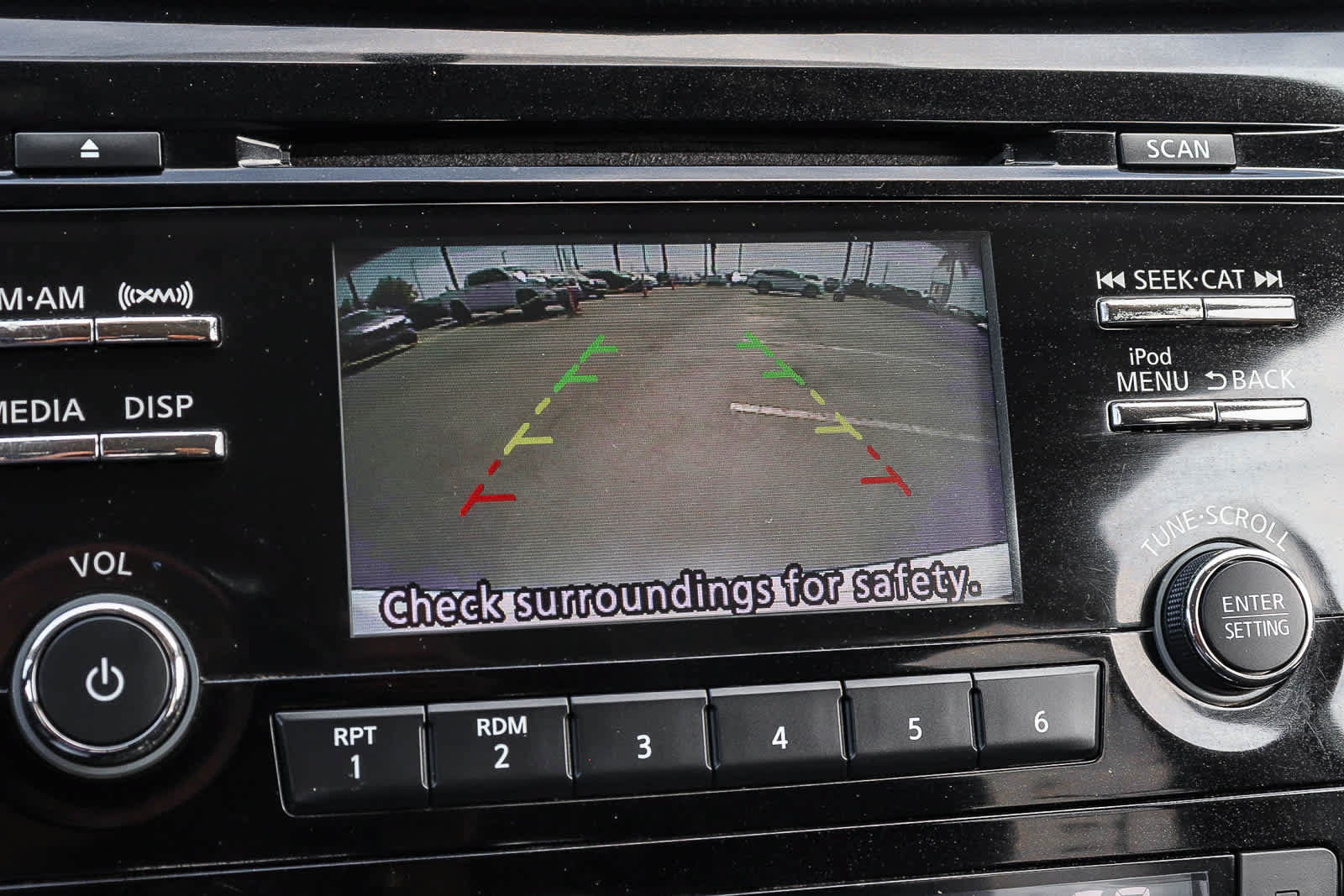 Used 2017 Nissan Rogue SV FWD image 33
