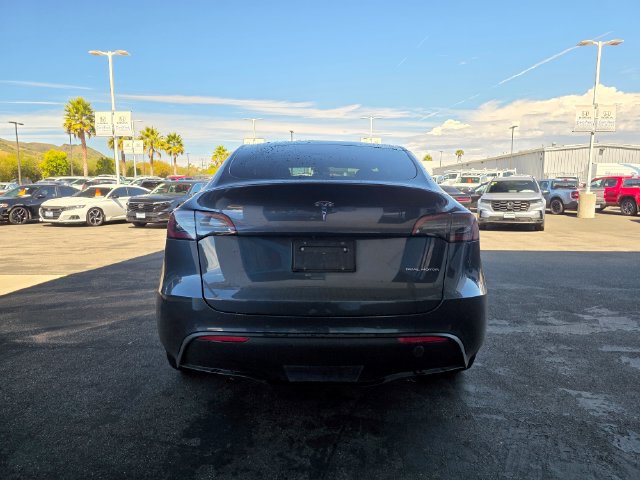 Used 2021 Tesla Model Y Long Range AWD/4WD image 10