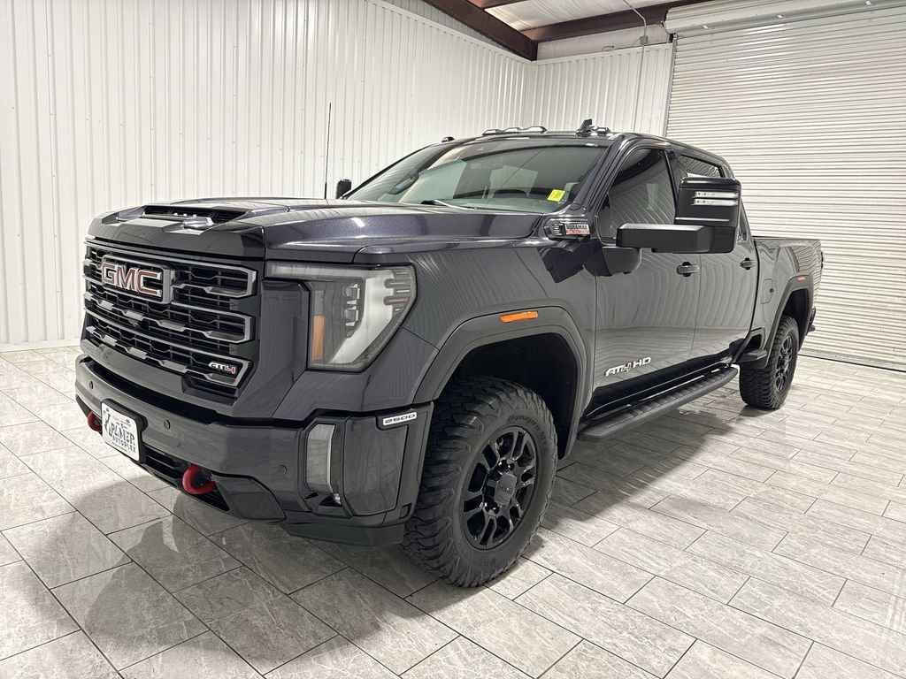 Used 2024 GMC Sierra 2500 AT4 w/ AT4 Preferred Package AWD/4WD video 1
