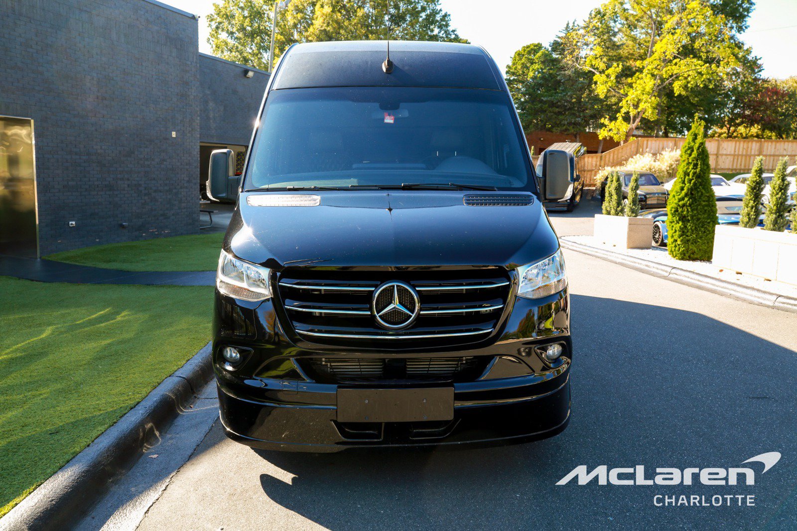 Used 2020 Mercedes-Benz Sprinter 3500 w/ Windows All Around Package image 3