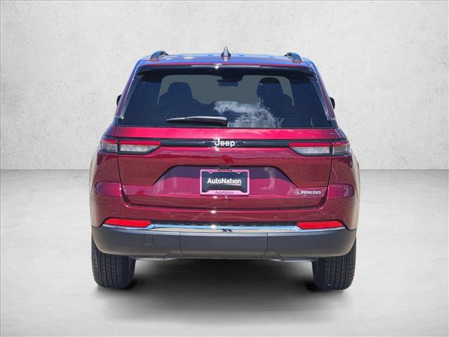 New 2025 Jeep Grand Cherokee Laredo X image 8