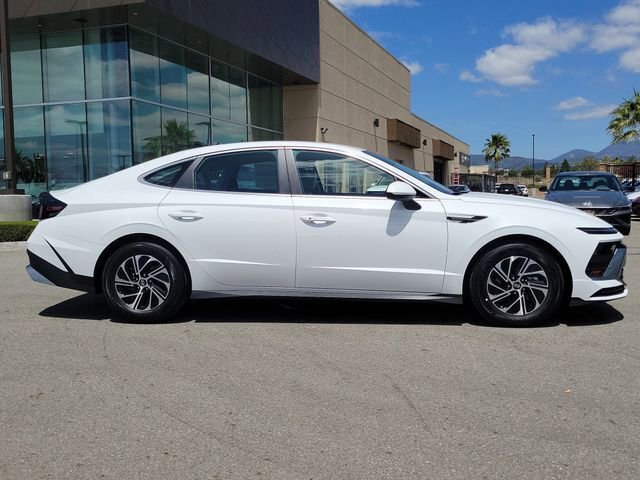 New 2026 Hyundai Sonata Blue FWD image 29