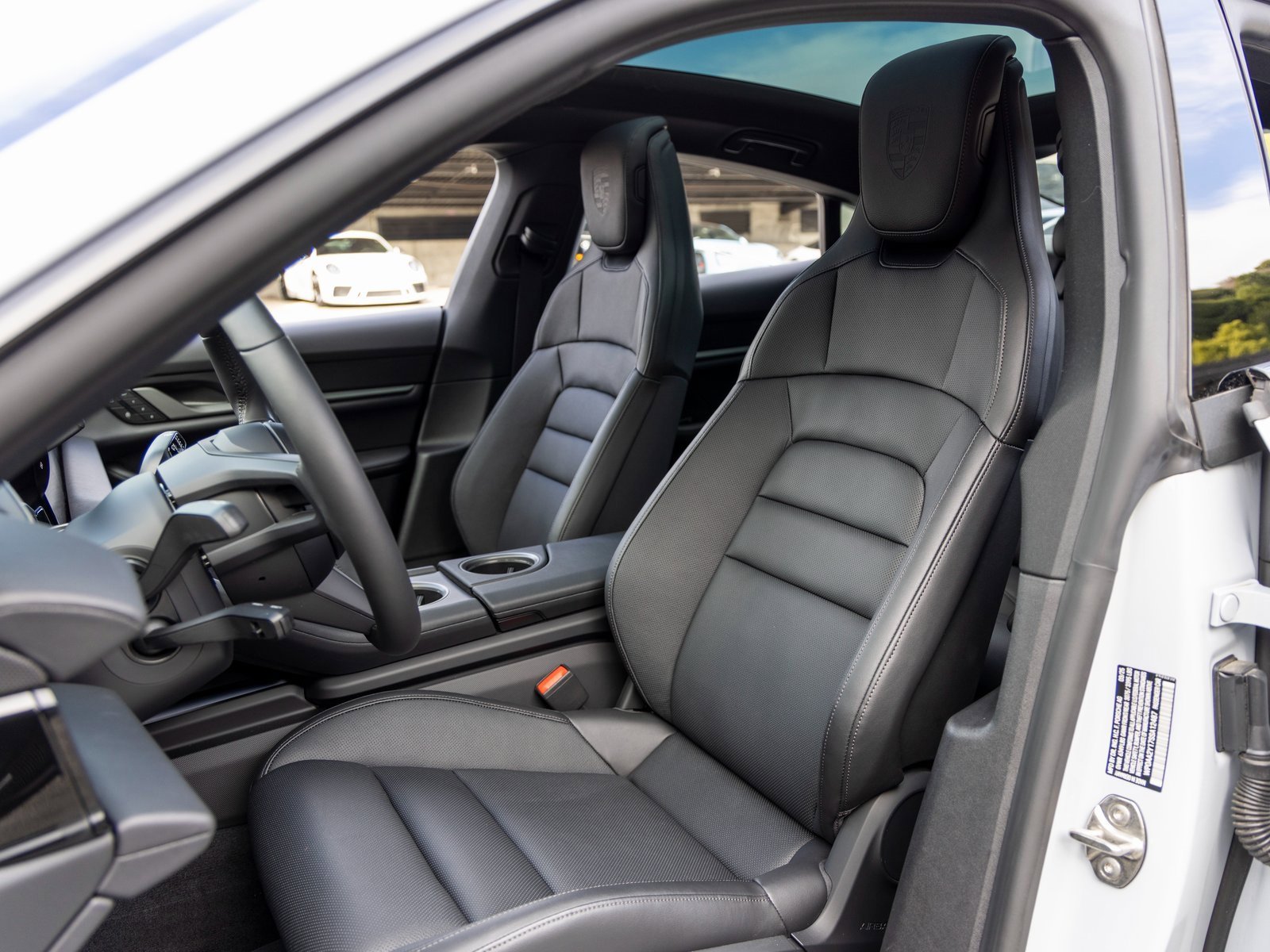 New 2025 Porsche Taycan image 5