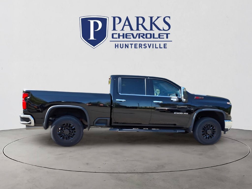 Used 2024 Chevrolet Silverado 2500 LTZ w/ LTZ Plus Package AWD/4WD image 35