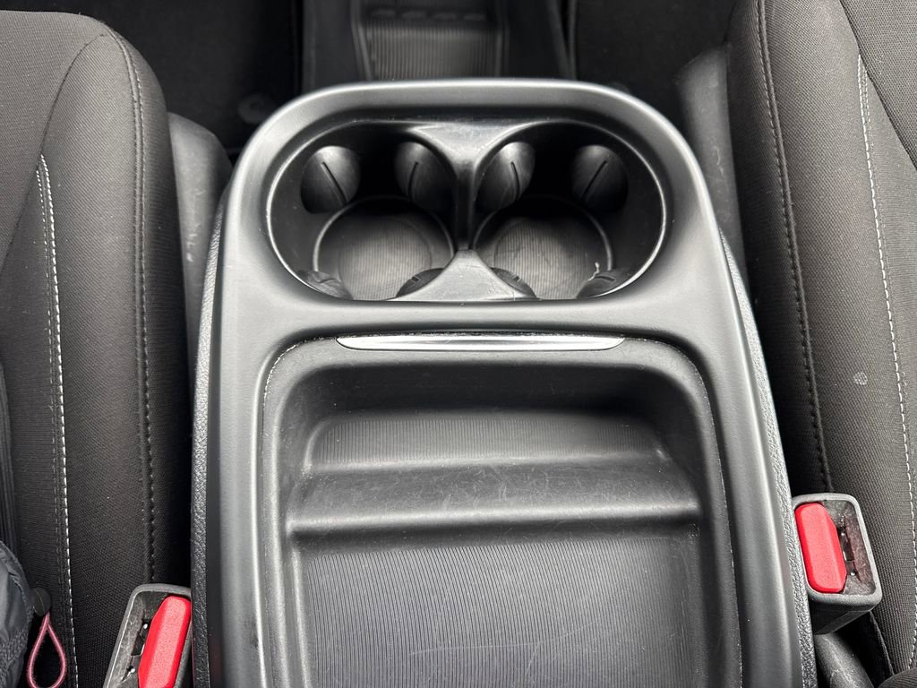 Used 2024 Chrysler Pacifica Touring image 22