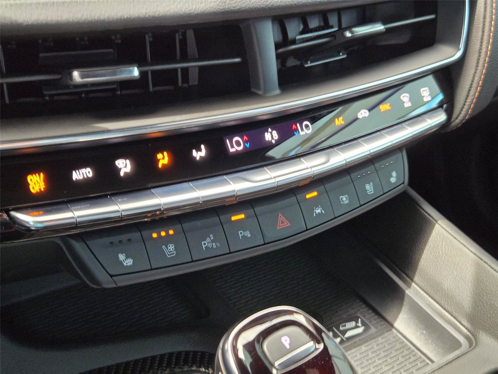 Used 2025 Cadillac CT5 V RWD image 21