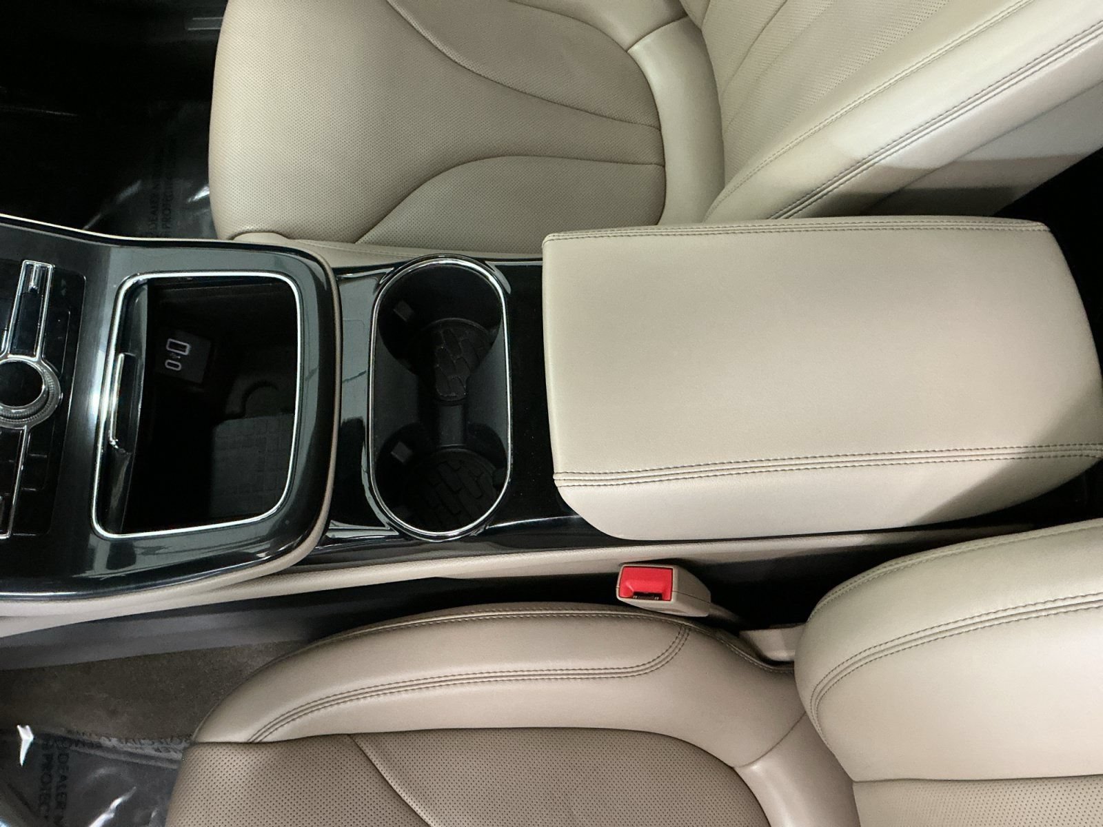 Certified 2023 Lincoln Nautilus Reserve AWD/4WD image 11