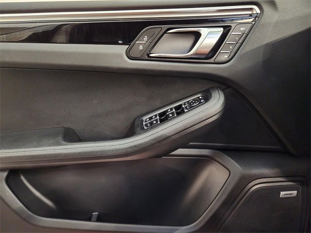 Used 2019 Porsche Macan image 22