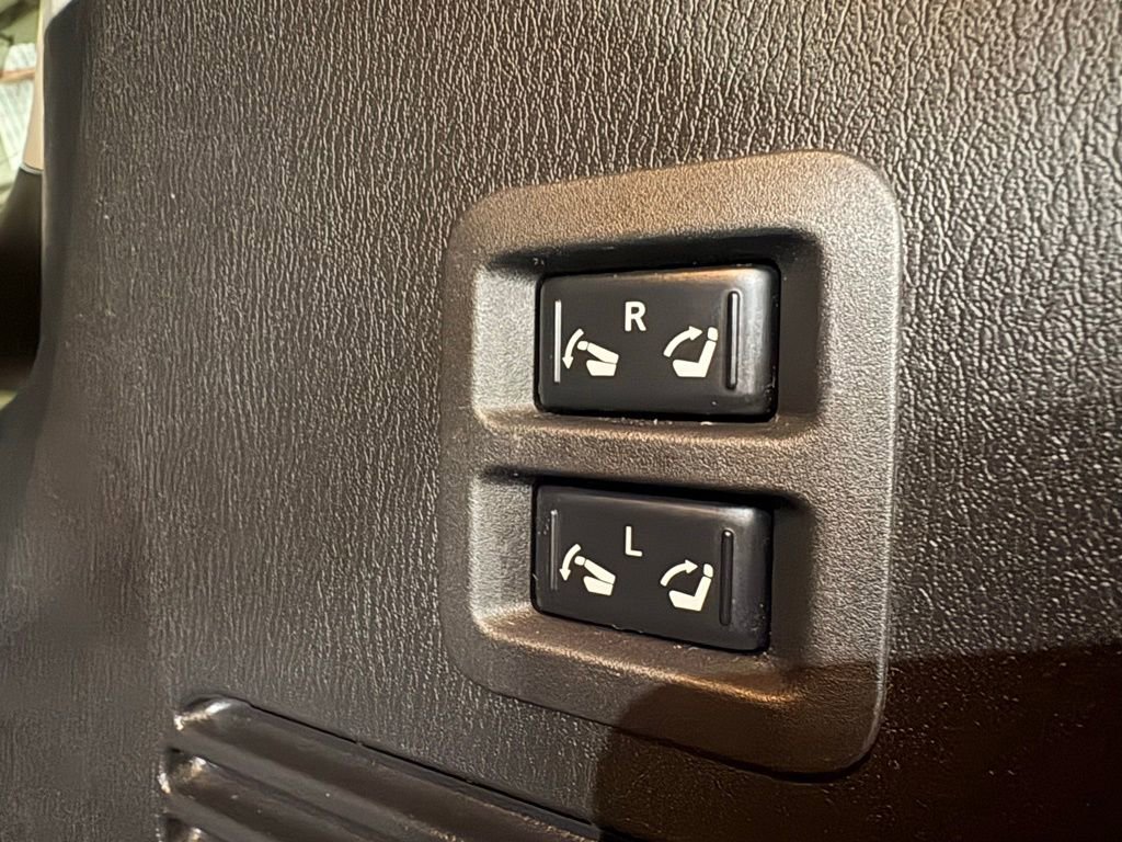 Used 2019 INFINITI QX80 Luxe w/ Proassist Package image 16