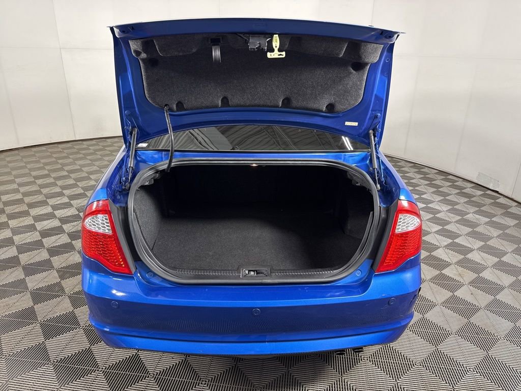 Used 2012 Ford Fusion SE image 9