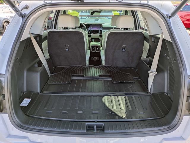 Used 2023 Kia Sorento SX image 15