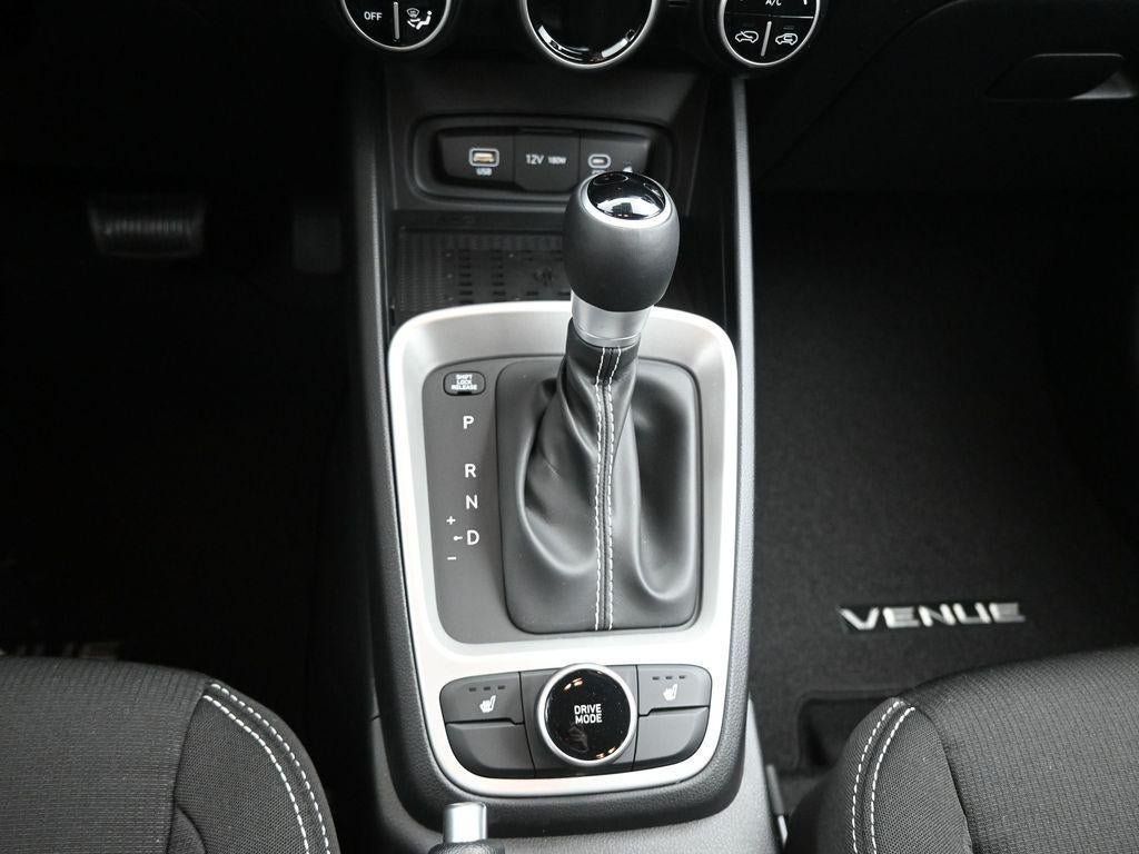 New 2026 Hyundai Venue SEL FWD image 16