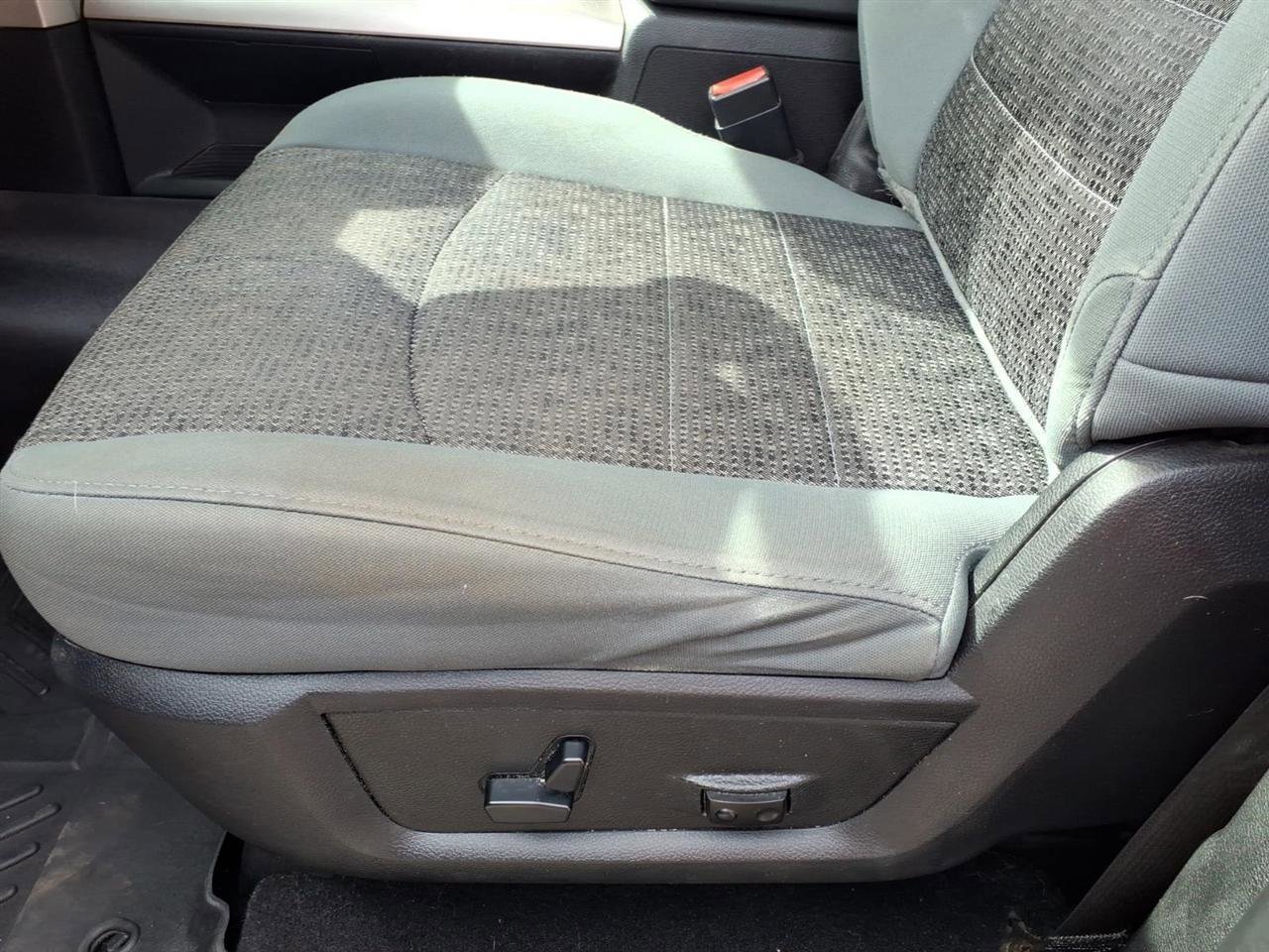 Used 2018 RAM 1500 Big Horn image 7