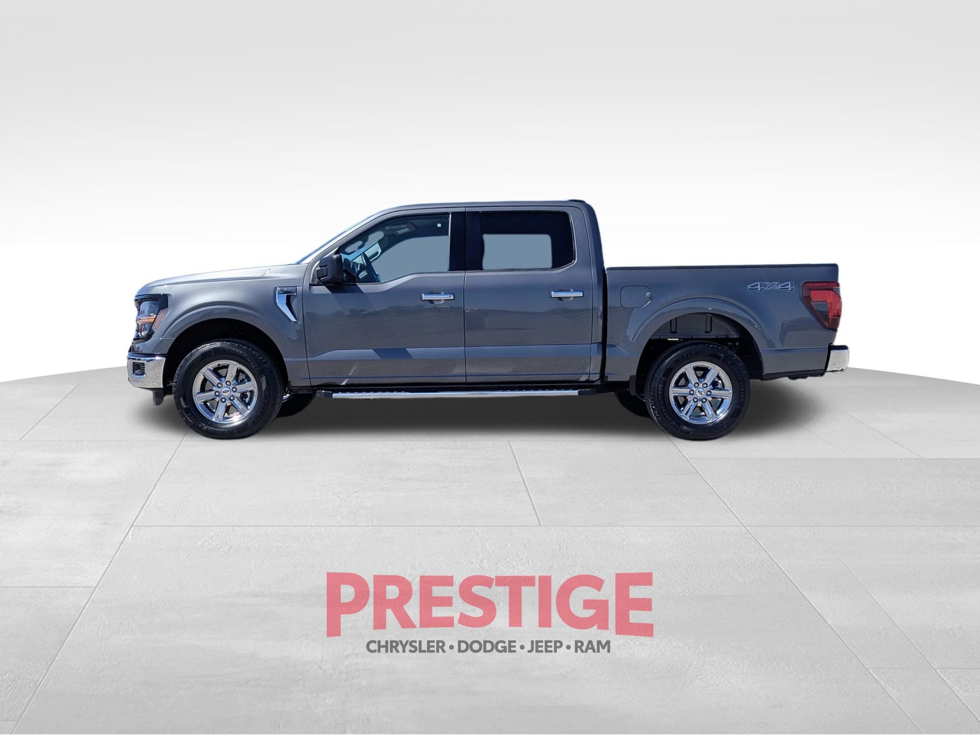 Used 2025 Ford F150 XLT w/ Equipment Group 301A Standard image 12